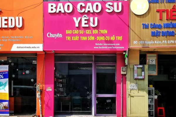 cửa hàng bao cao su tình yêu